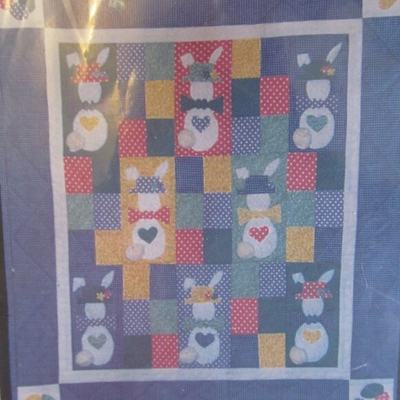 Carole Taylor Designers Ltd Piecing Applique Pattern "Quilted Bunny Wall Hanging - Picture 5 of 9